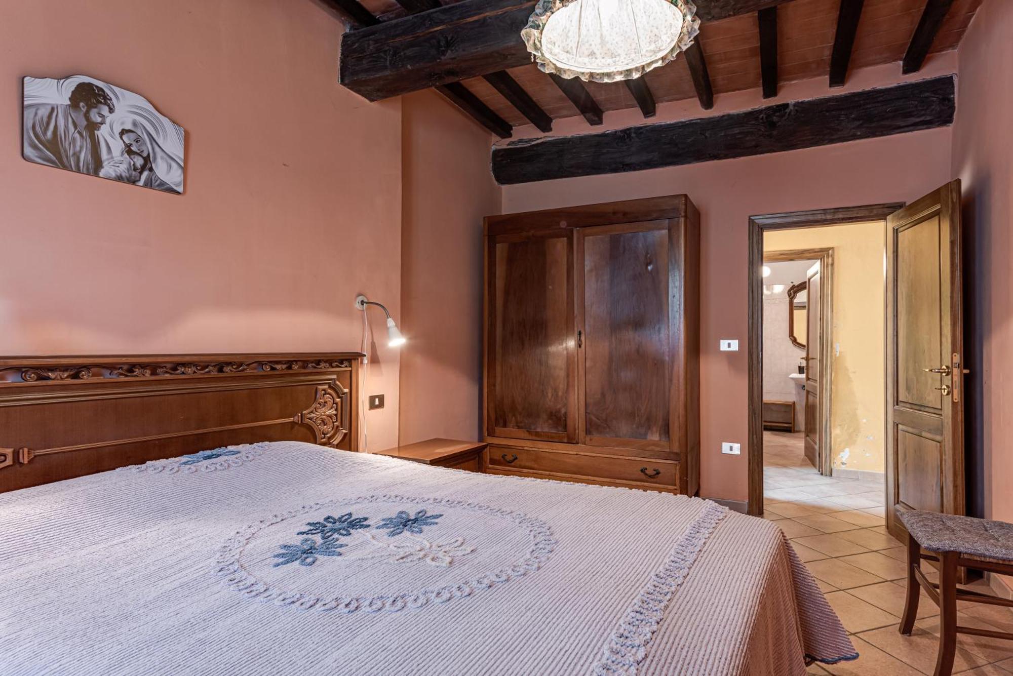 Agriturismo Il Ponte - Frantoio 비키오 외부 사진