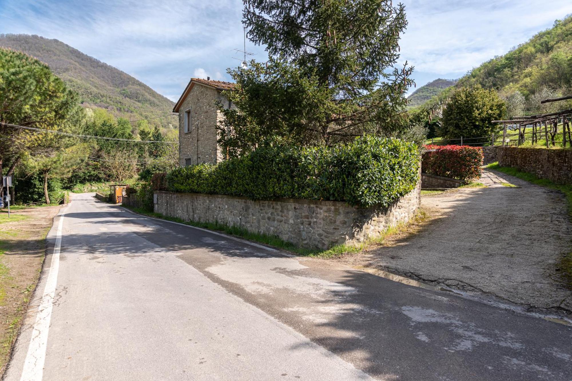 Agriturismo Il Ponte - Frantoio 비키오 외부 사진